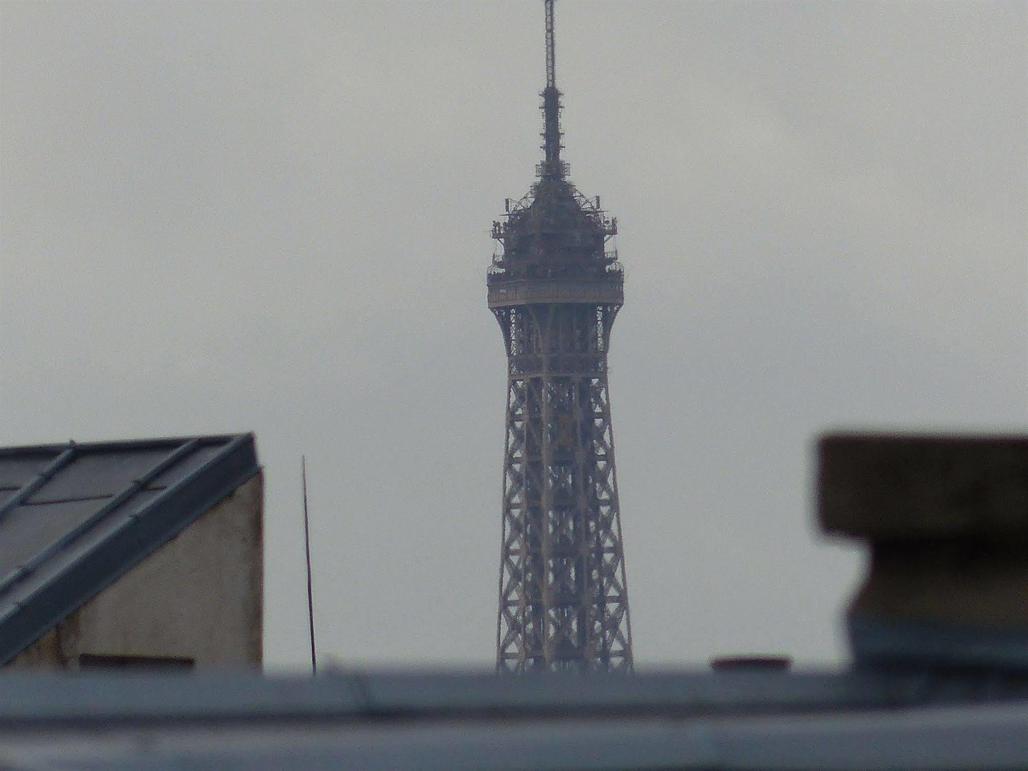 Hotel Des 3 Nations Paris Exteriör bild