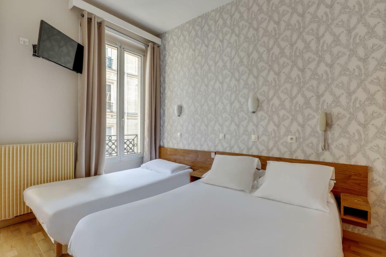 Hotel Des 3 Nations Paris Exteriör bild